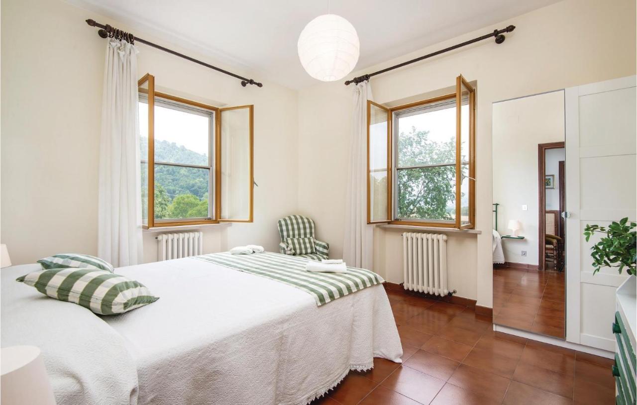 Amazing Home In Spoleto With Wifi Bazzano Inferiore Luaran gambar